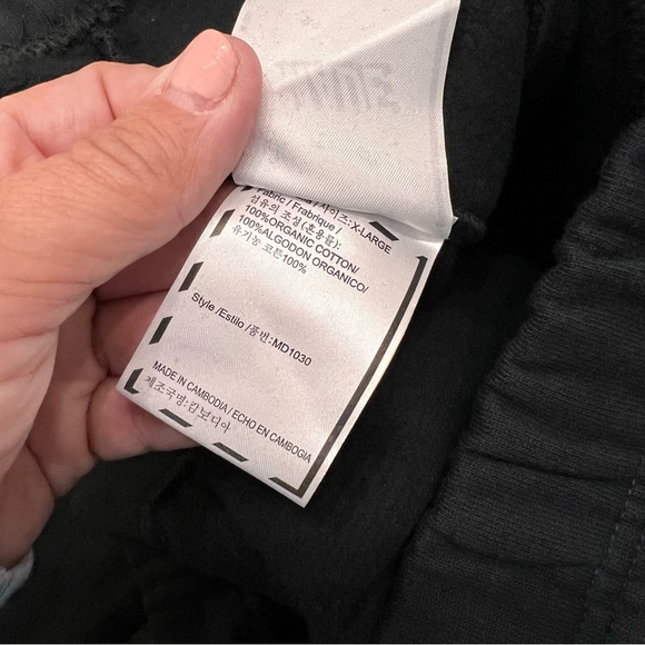 Faze Black Logo Sweats - Picture 13 of 13